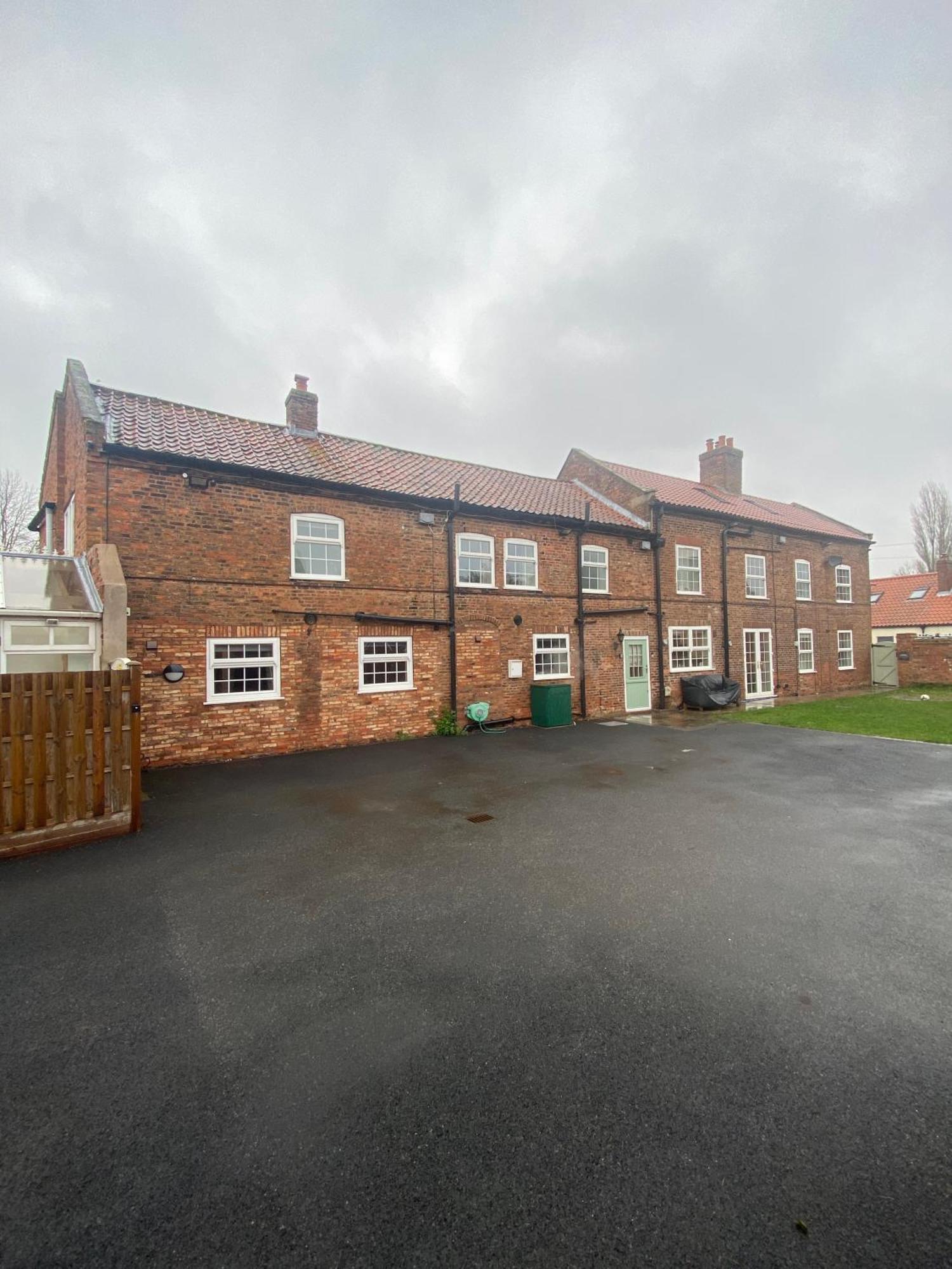 Maypole Farm, Cawood Hotel Selby Exterior photo